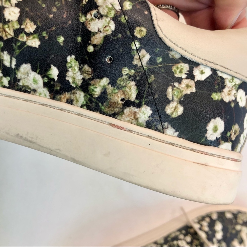 Lucky Brand Lotus floral flower sneakers 10 - Picture 11 of 12